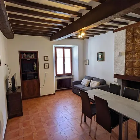 Borgo Antico * 古比奥